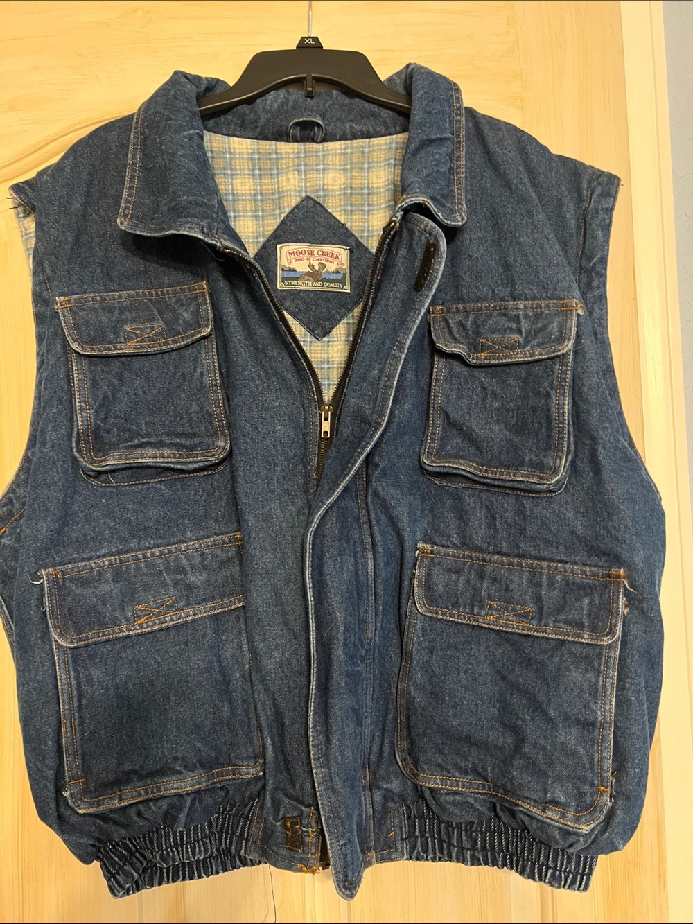 Moose Creek Men’s Blue Denim Utility Vest